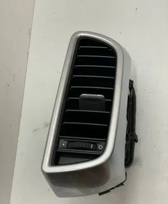 Porsche Cayenne (92A) Dash center air vent grill 7P5819704D