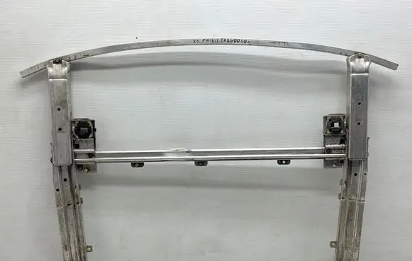 BMW X1 F48 F49 Radiator support slam panel bracket 51118058977 51117301605 51117374789