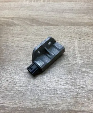 Nissan X-Trail T30 Airbag deployment crash/impact sensor FCAM6048020022