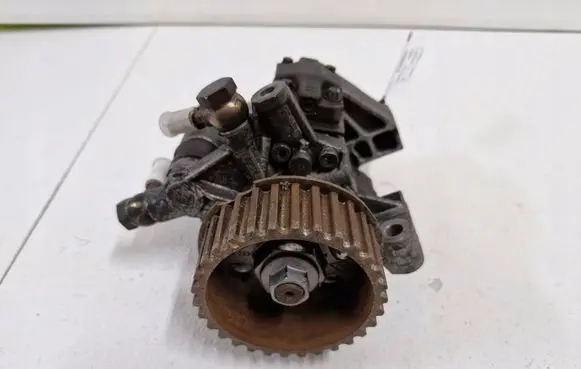 Renault Scenic III - Grand scenic III Fuel injection high pressure pump 167000938R
