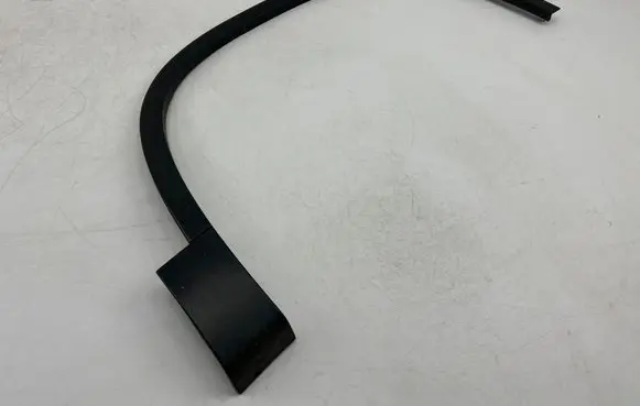 Volkswagen Tiguan Front arch trim 5N0854732A