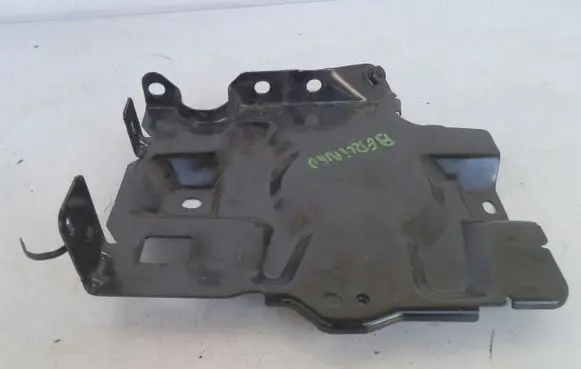BMW 3 E36 Battery tray aku