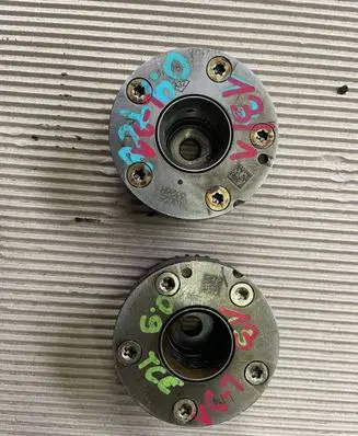 Renault Clio IV Camshaft pulley/ VANOS 130253326R