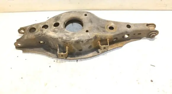 Toyota Auris E180 Rear control arm