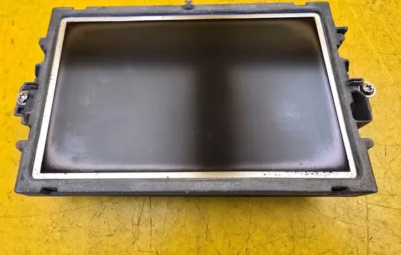 Mercedes-Benz C W204 Screen/display/small screen A2049007408