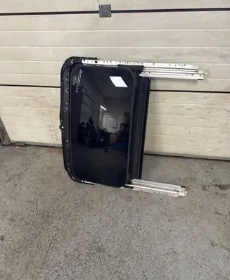 Mitsubishi Outlander Sunroof set 7707220