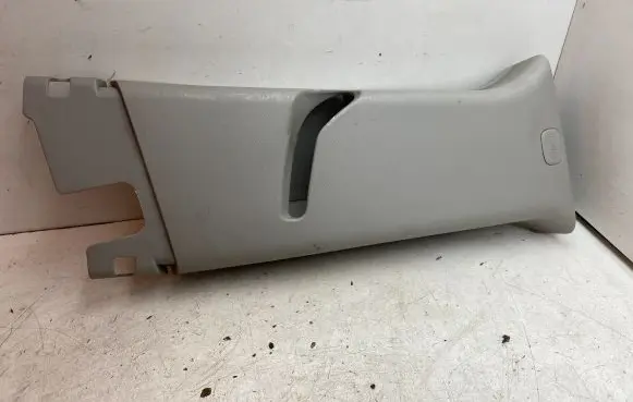 Chevrolet Spark (B) pillar trim (top) 95953347