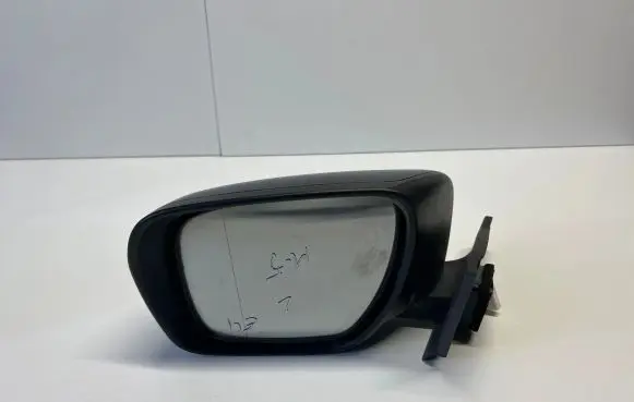 Mazda 5 Front door electric wing mirror 