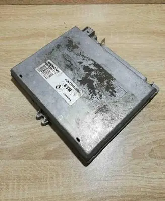 Renault Safrane Engine control unit/module ECU S101720111 HOM7700745988