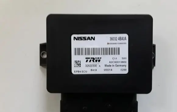 Nissan X-Trail T30 Hand brake control module 360324BA0A