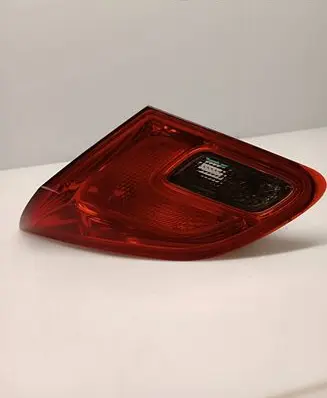 Opel Astra J Tailgate rear/tail lights 1090098