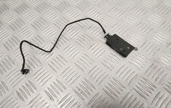 Mercedes-Benz EQE x294 Aerial GPS antenna A2139052312