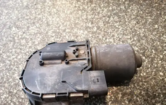 Volkswagen Caddy Wiper motor 1T1955119 1397220926