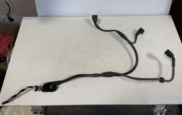 Audi Q5 SQ5 Rear ABS sensor wiring 8R1972253A 8R0972253A