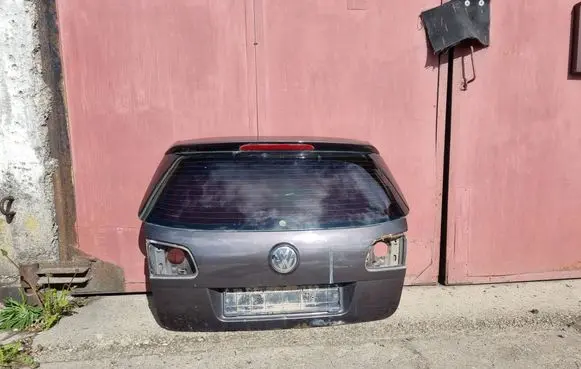 Volkswagen PASSAT B6 Tailgate/trunk/boot lid