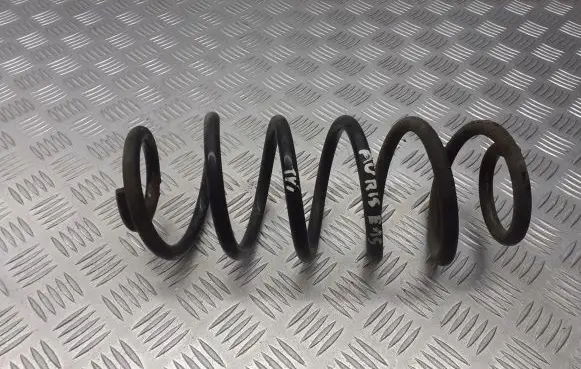 Toyota Auris 150 Rear coil spring