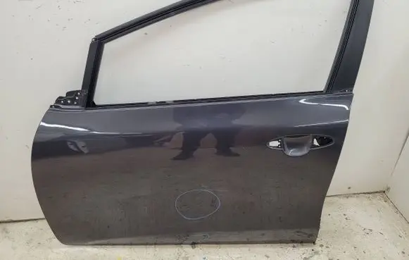 KIA Ceed Front door