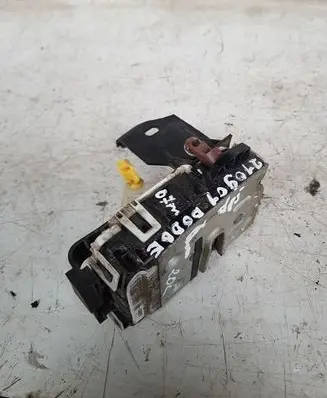 Dodge Caliber Front door lock 04589416AD
