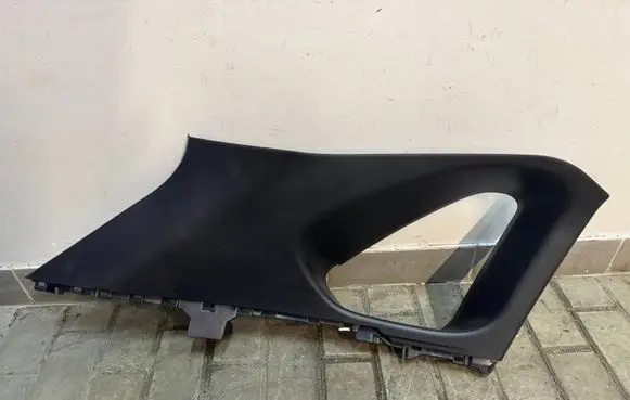 Toyota RAV 4 (XA50) (D)pillar trim (top) 6248042190