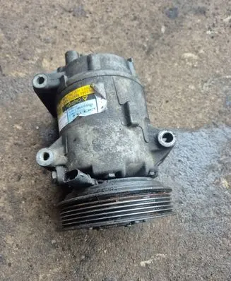 Renault Megane II Air conditioning (A/C) compressor (pump) 6570355 03025041150A