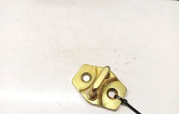 Dodge Magnum Front door lock loop/hook striker 