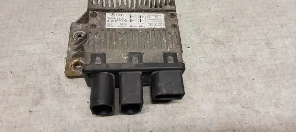 Volkswagen Transporter - Caravelle T5 Coolant fan relay 7H0919506D 898096000