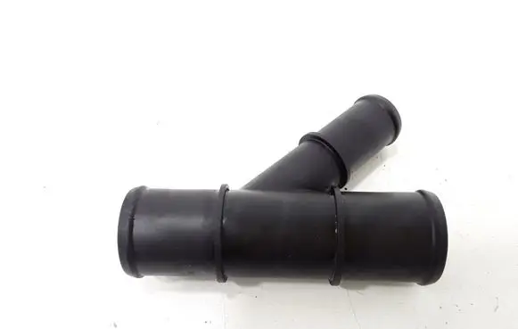 Mazda 3 I Engine coolant pipe/hose