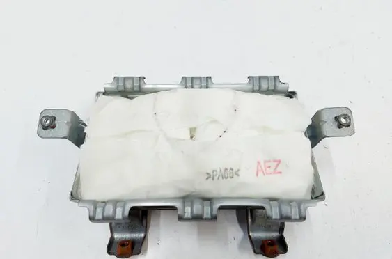 Suzuki SX4 S-Cross Passenger airbag 73920-61M02