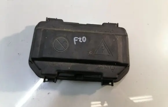BMW 3 F30 F35 F31 Fuse box cover 9224872