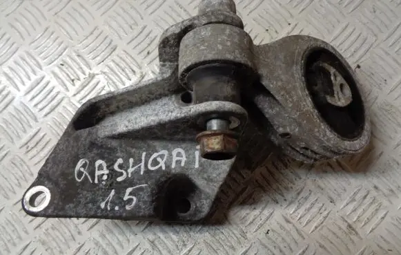 Nissan Qashqai Engine mount bracket F6043000 820027722