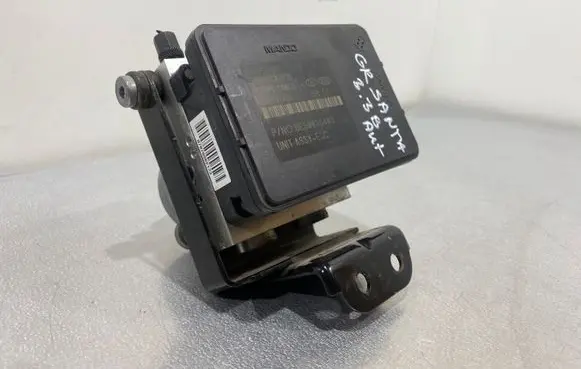 Hyundai Santa Fe ABS Pump 58920B8AC0