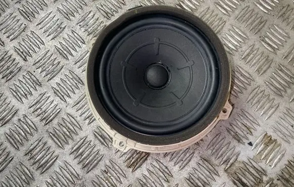Hyundai i30 Rear door speaker 96330G3000
