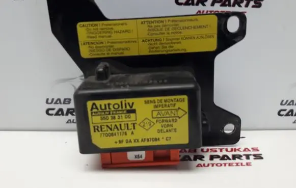 Renault Megane I Airbag deployment crash/impact sensor 7700841176A 550383100