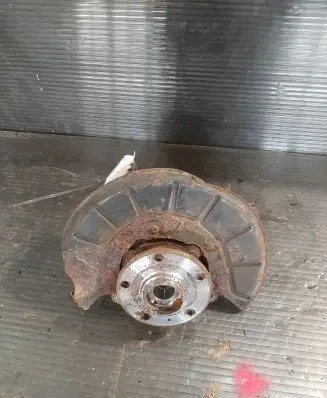 Skoda Superb B6 (3T) Front wheel hub