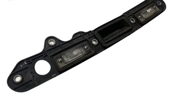Volkswagen Tiguan Number plate light