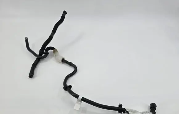 Audi A5 Fuel line/pipe/hose 06R133723M 8B3201996G