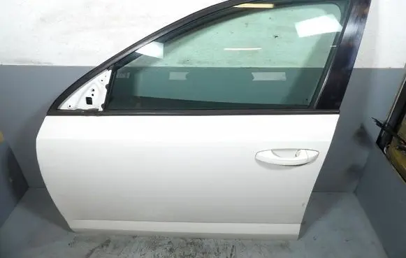 Skoda Octavia Mk3 (5E) Front door