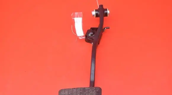 Opel Insignia A Accelerator throttle pedal