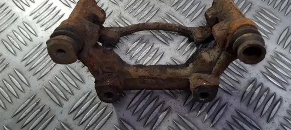 Ford Mondeo Mk III Rear brake caliper