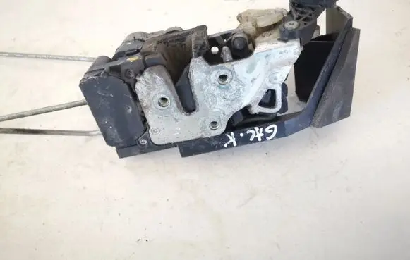 Alfa Romeo 156 Rear door lock 16828898