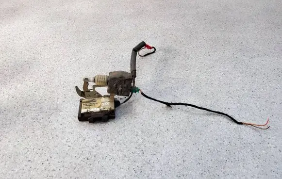 Volkswagen Sharan Tailgate/trunk/boot lock/catch/latch 95VW0431C50AC