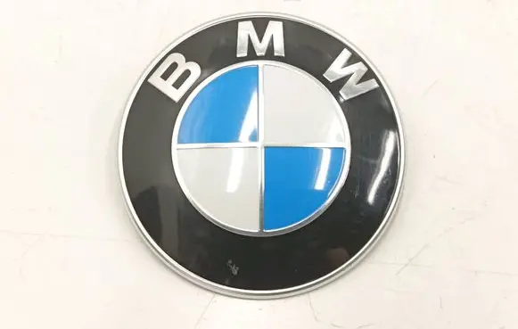 BMW X1 E84 Manufacturer badge logo/emblem 8132375
