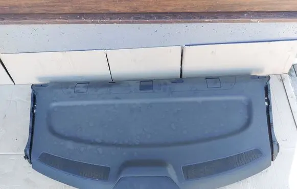 Volkswagen Jetta VI Parcel shelf 5C6863413