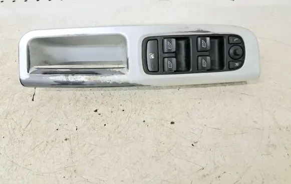 Volvo V50 Electric window control switch
