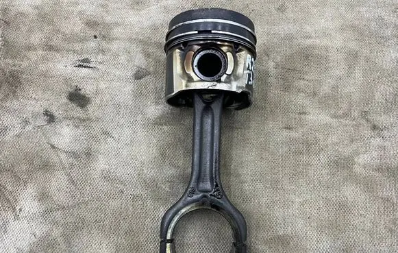 Ford C-MAX II Piston with connecting rod T3DB