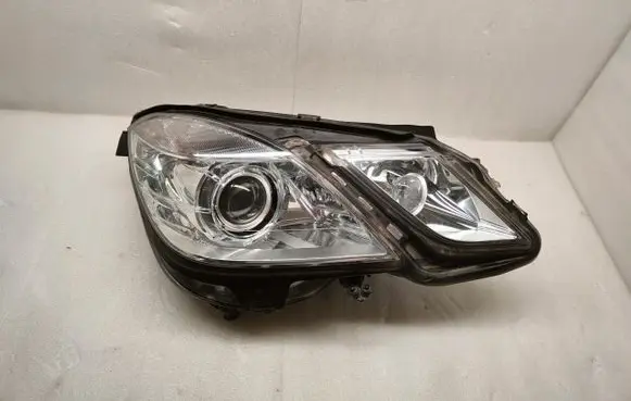 Mercedes-Benz E W212 Headlight/headlamp