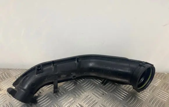 Volkswagen Eos Intercooler hose/pipe 03C145673N