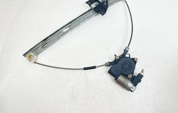 Mazda 3 I Front door window regulator with motor GJ6A5958X CM011760 TN774304