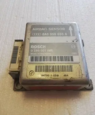 Audi A6 S6 C4 4A Airbag control unit/module 8A0959655A 0285001086