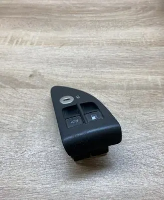 Volkswagen PASSAT B5.5 Tailgate opening switch 1J0959833A 1J0959831A